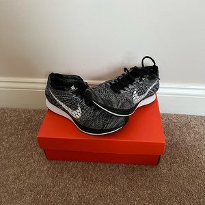 Nike Fly Knit Sneakers - Size 5 in Men